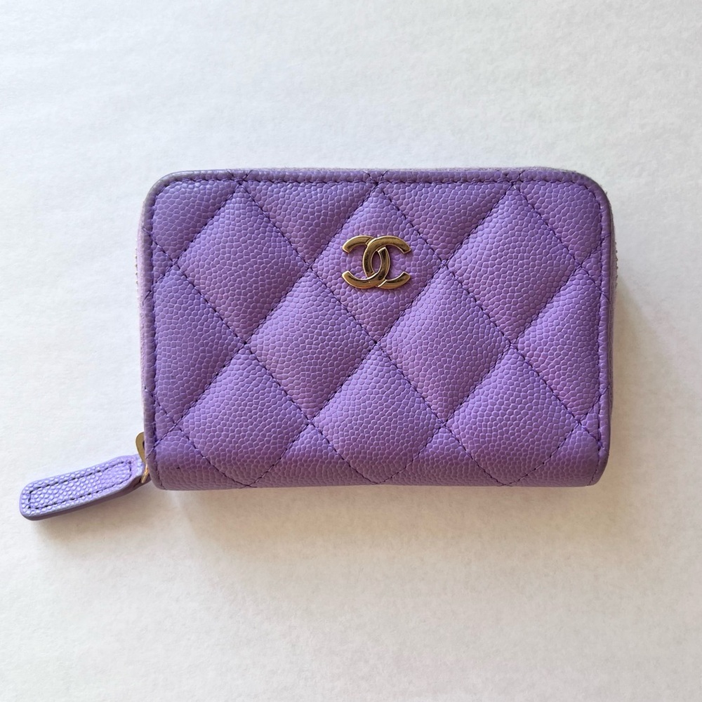 Used Chanel Zip Coin Purse Cardholder / Purple